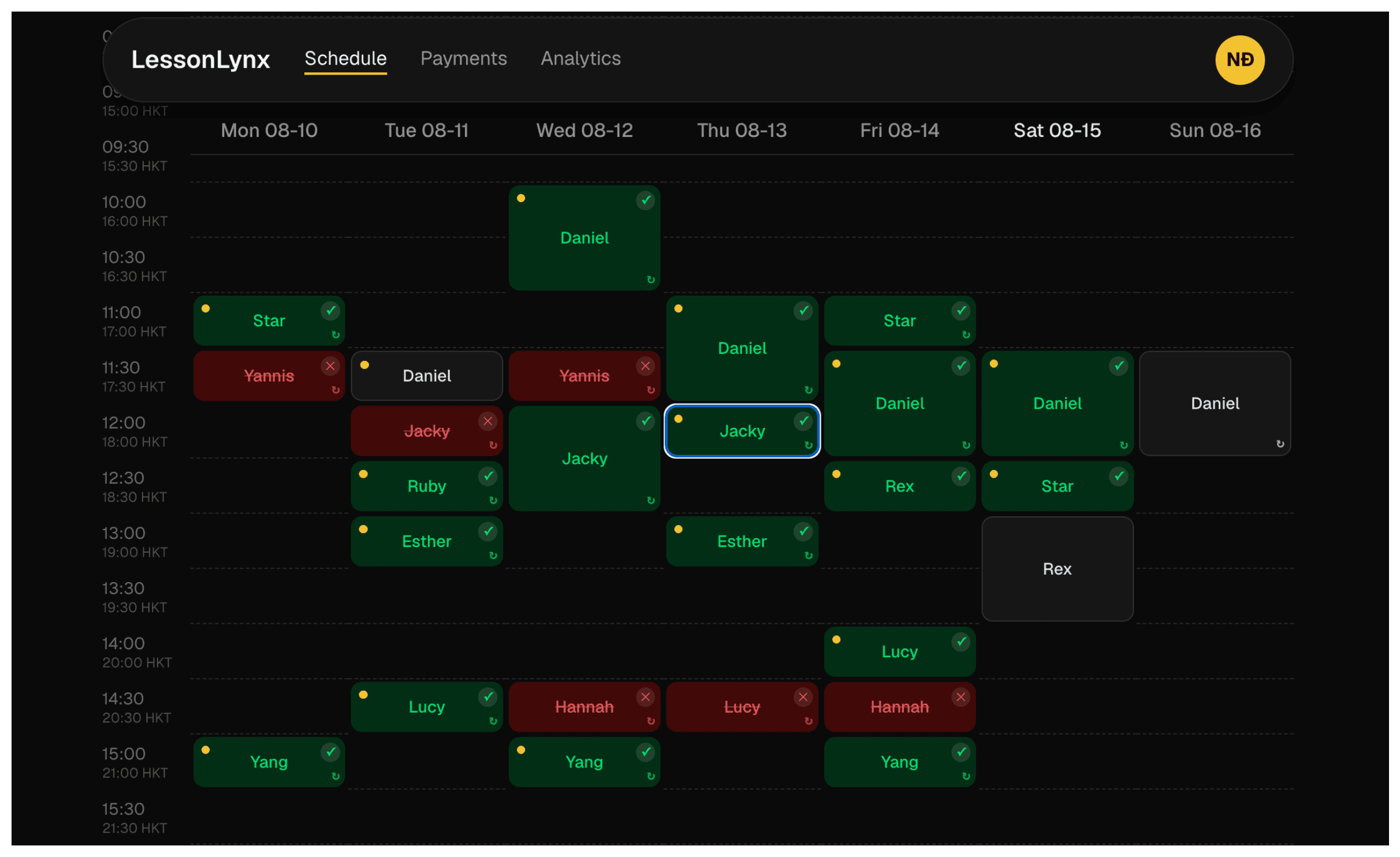 LessonLynx weekly schedule showing several booked lessons across the week